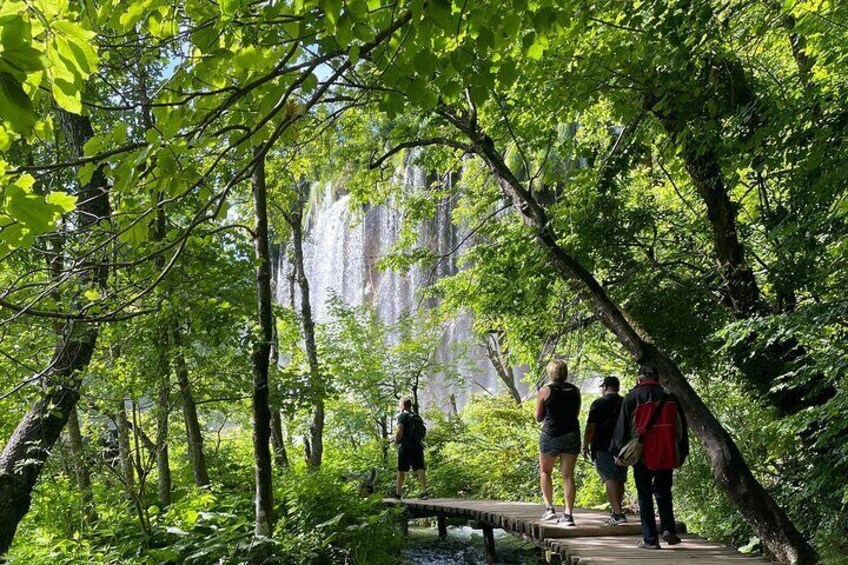 Plitvice Lakes with Ticket & Rastoke Small Group Tour from Zagreb