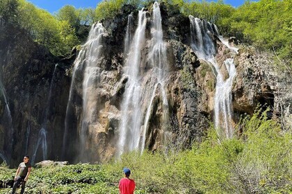 Plitvice Lakes with Ticket & Rastoke Tour from Zagreb