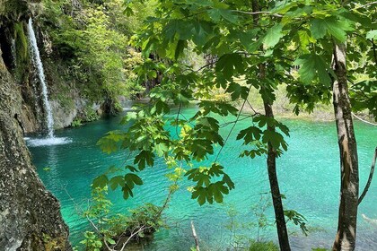 Recorrido de día completo por los lagos de Plitvice y Rastoke desde Zagreb