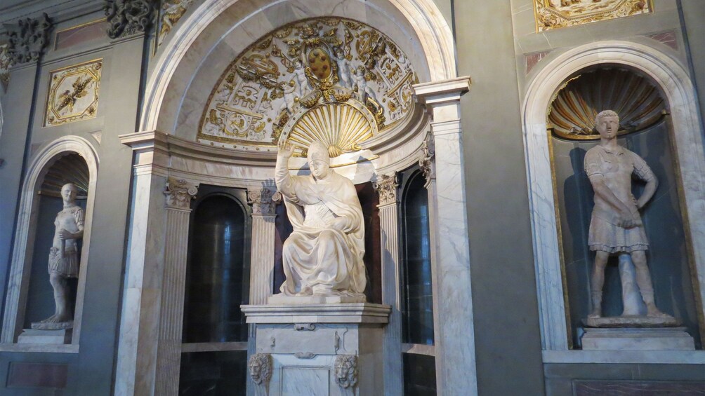 Statue of Pope Leo X on display at Palazzo Vecchio in Florence
