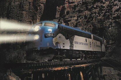 Grape Train Escape: Wine Tasting and Verde Canyon Railway Adventure