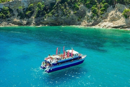 Fête tout compris sur un bateau avec Oceanbeat Ibiza