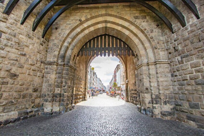 Discover Cologne in 60 Minutes with a Local