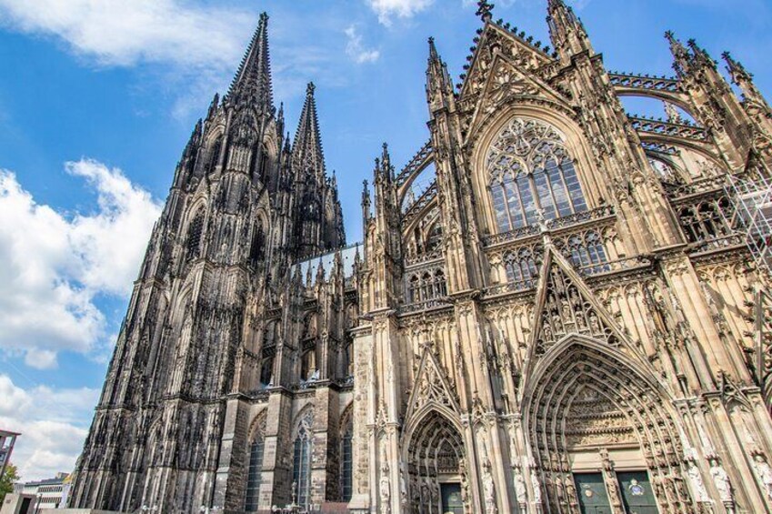 Discover Cologne in 60 Minutes with a Local