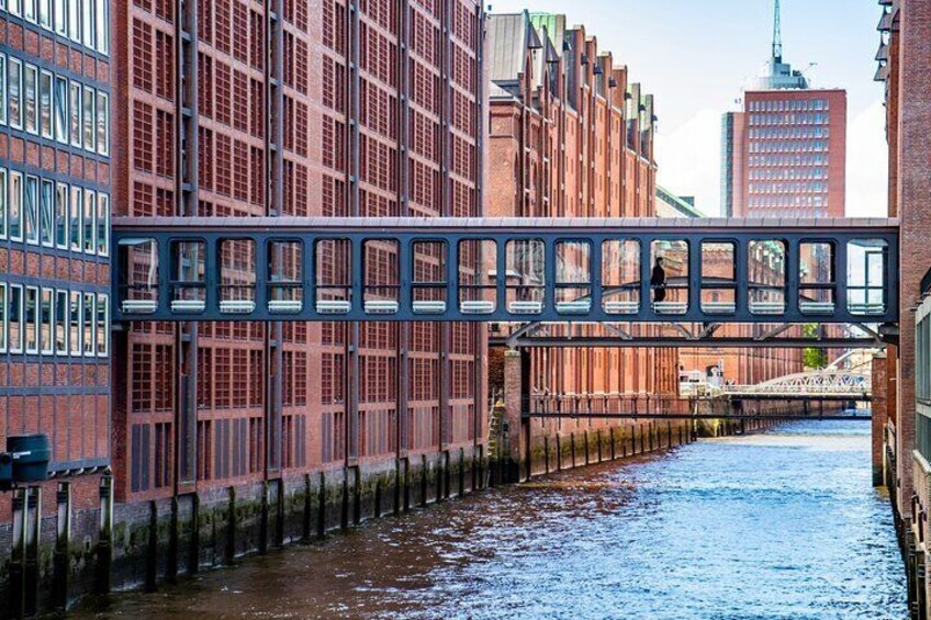 Best Intro Tour of Hamburg with a Local