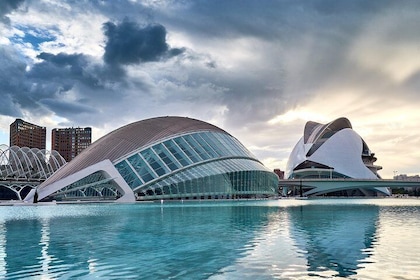 Architectural Valencia: Private Tour with a Local Expert