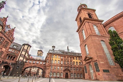 Architectural Frankfurt: Private Tour with a Local Expert