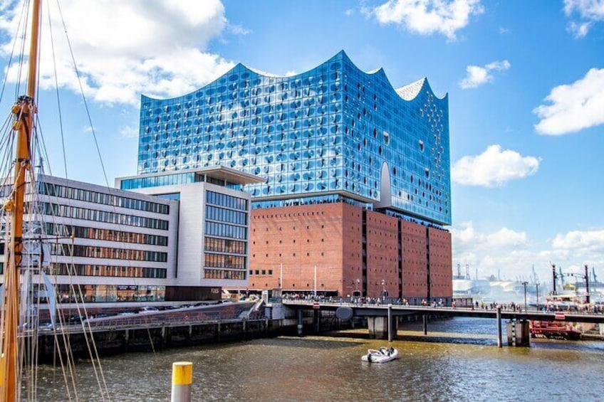 Discover Hamburg’s most Photogenic Spots with a Local
