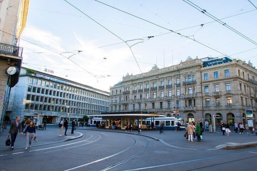 The Photogenic Side of Zurich with a Local