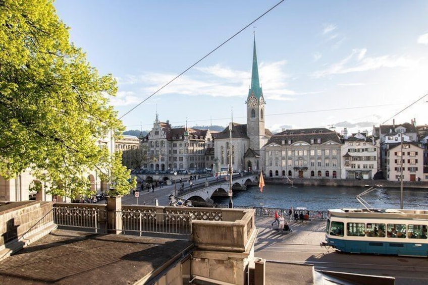 Discover Zurich’s most Photogenic Spots with a Local