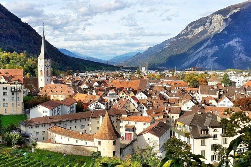 Architectural Walk of Chur with a Local