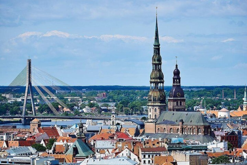 Discover Riga in 60 minutes with a Local