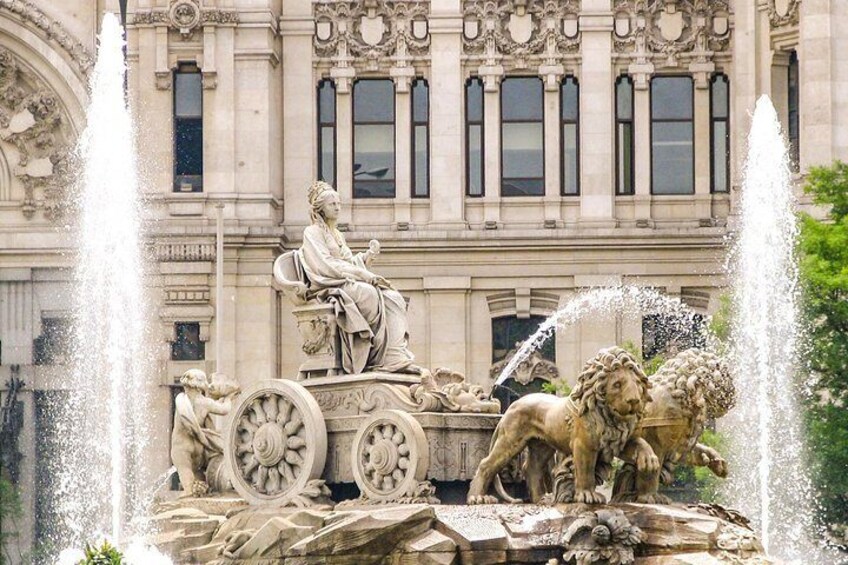 Discover Madrid in 90 Minutes with a Local