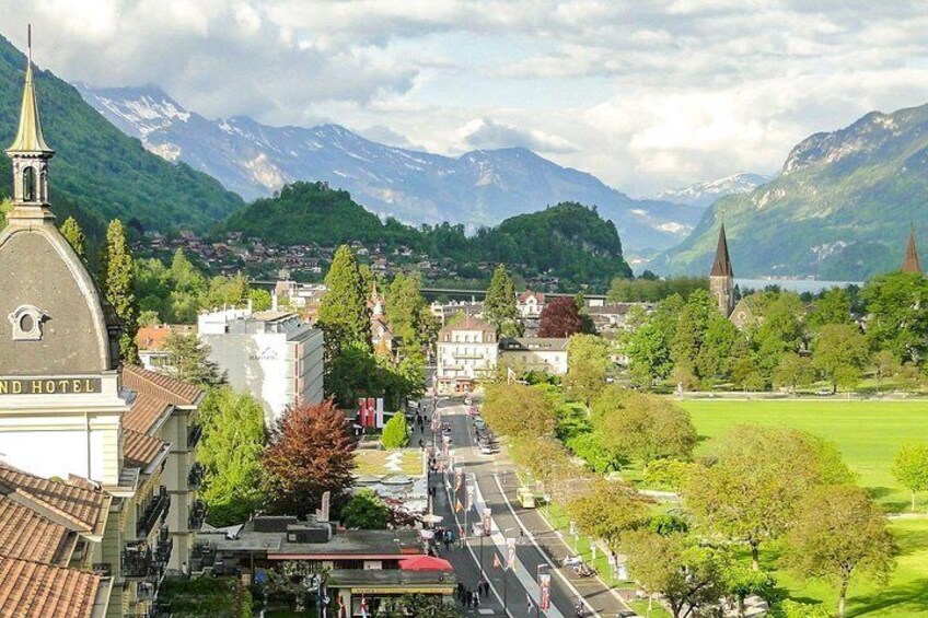 Art and Culture in Interlaken in 90 minutes