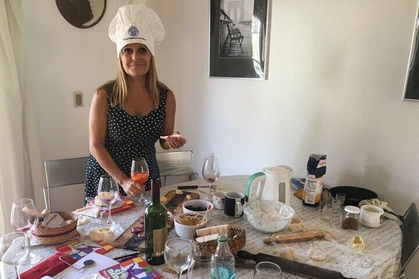 Private Empanada Cooking Class in Buenos Aires with a Local