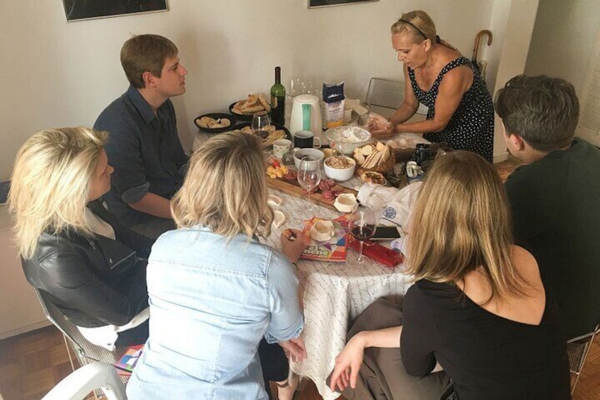 Private Empanada Cooking Class in Buenos Aires with a Local