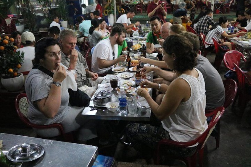 Saigon Vespa By Night Street Food Tour 4,5 Hours