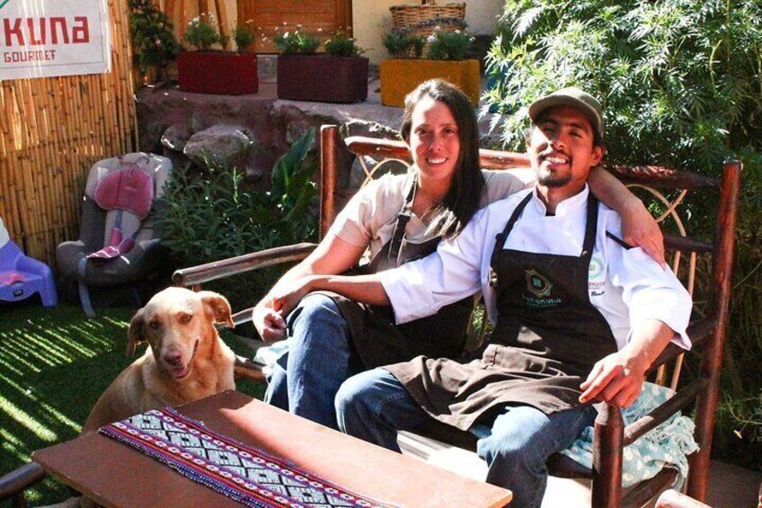 Market Tour and Gourmet Peruvian Cooking Lesson with a Professional in Urubamba