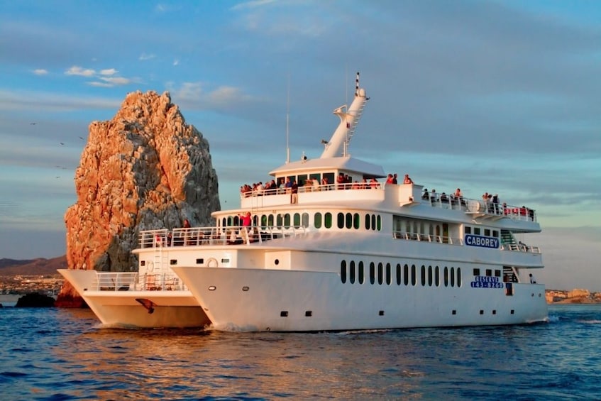 Caborey Sunset Dinner Cruise with Live Music & Entertainment