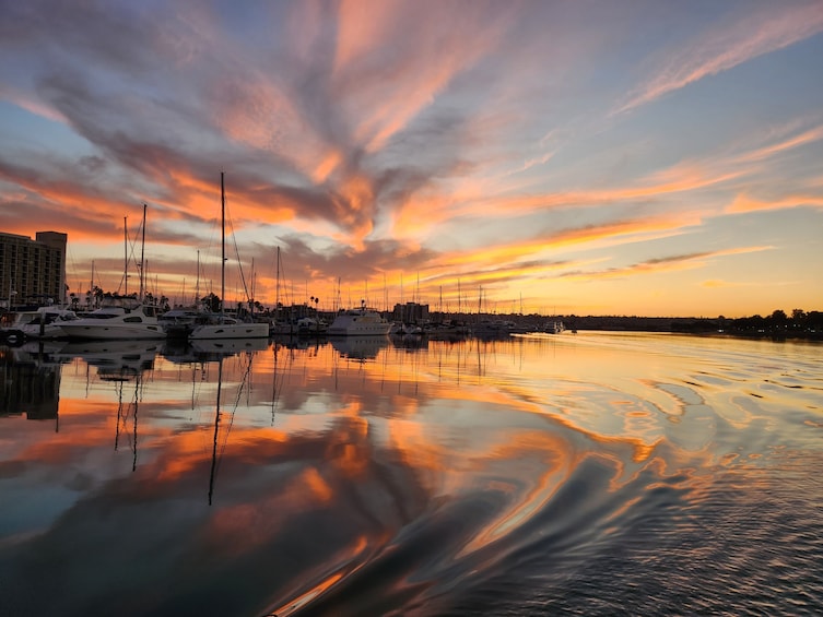 2-Hour Signature Sunset Sailing Tour