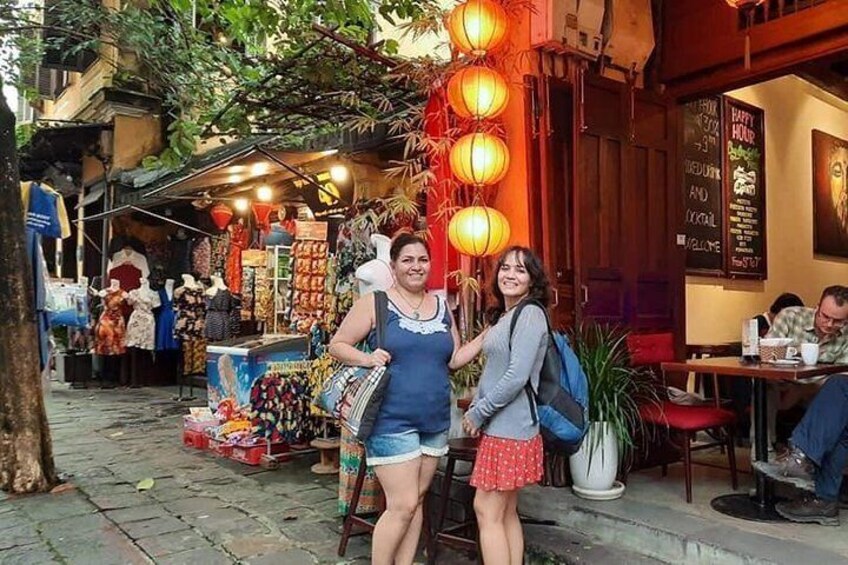 Experience Hoi An City with Walking Tour, Night Market ,Boat Ride with Lantern