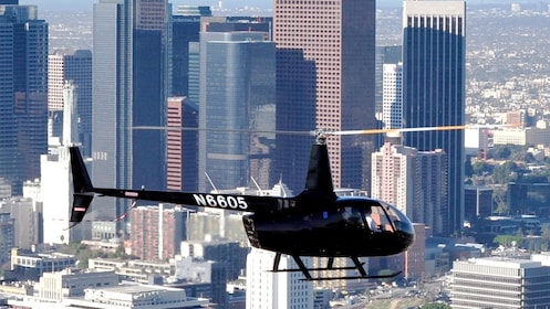 Paquete de vuelo y cena en helicóptero a Los Ángeles