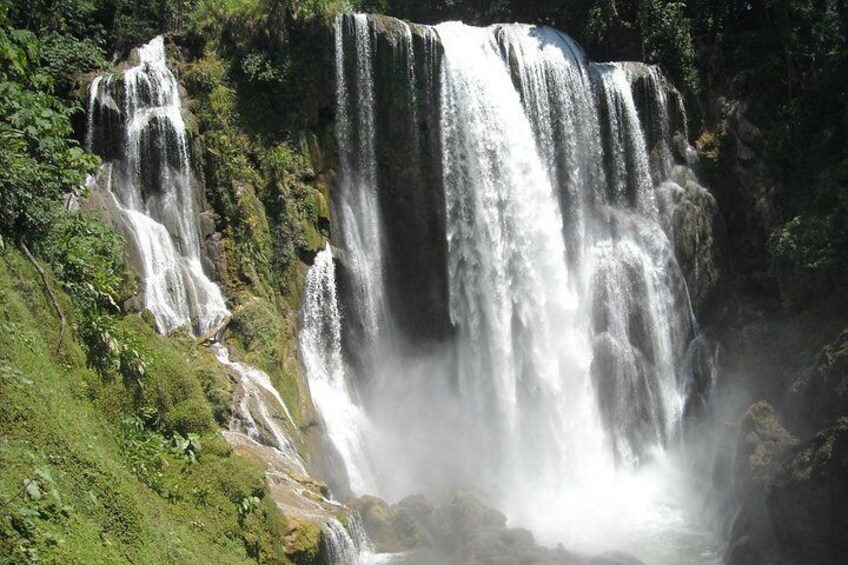 Pulhapanzak Falls
