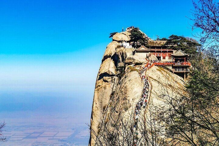 One Day Xi’an Mini Group Tour to Mt. Huashan, No Shopping