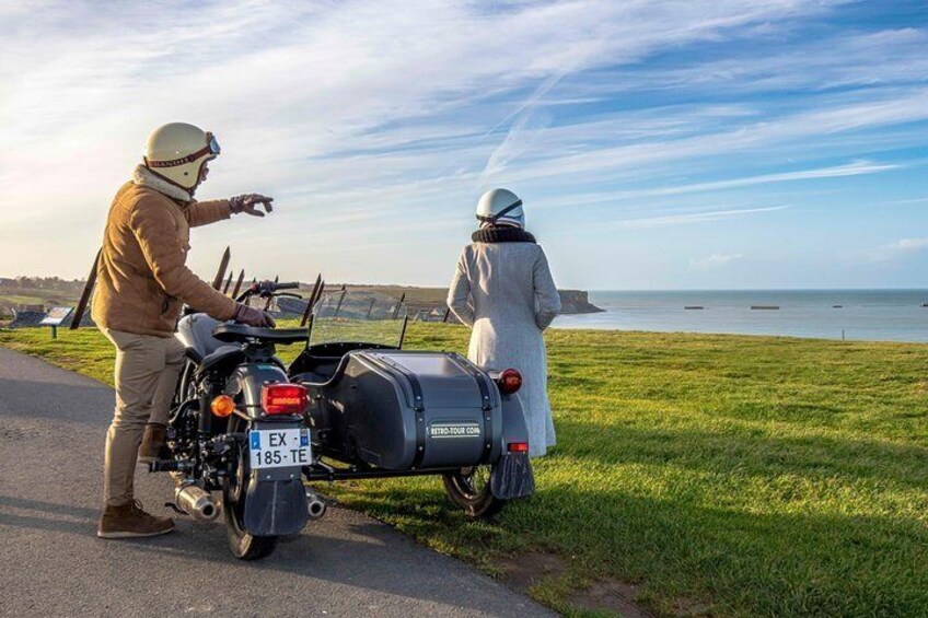 Day trip by sidecar to the landing beaches