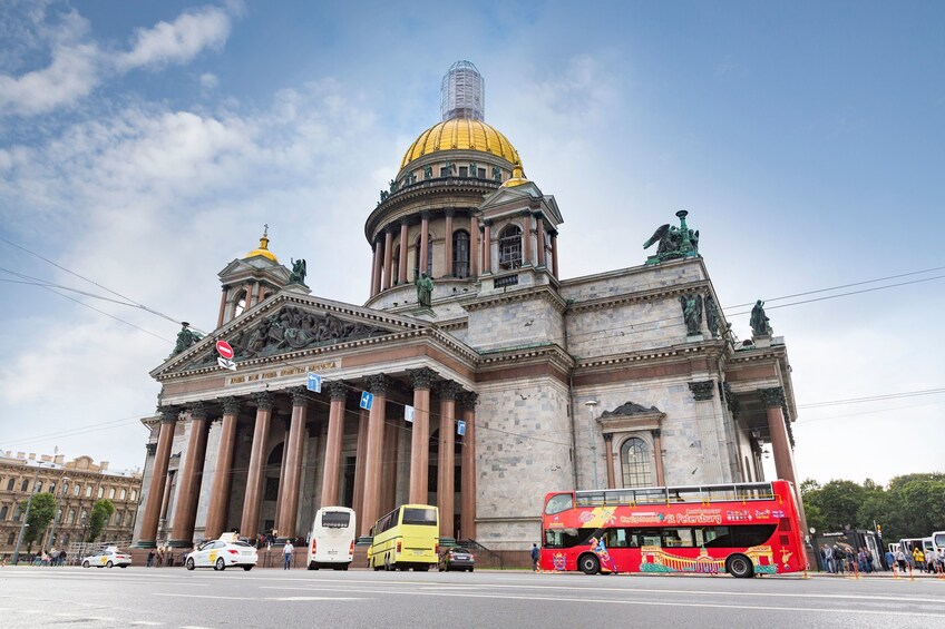 Foto 5 von 9 laden St. Petersburg Hop-On Hop-Off Bus Tour