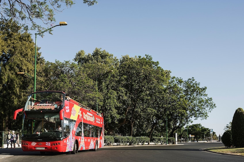 Discover Los Angeles & Hollywood: Hop-On Hop-Off Bus Tour