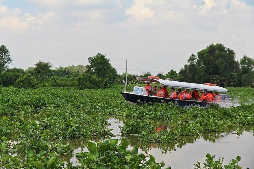 Mekong Delta My Tho and Ben Tre by Luxury Speedboat 1 Day Tour From Ho Chi Minh 