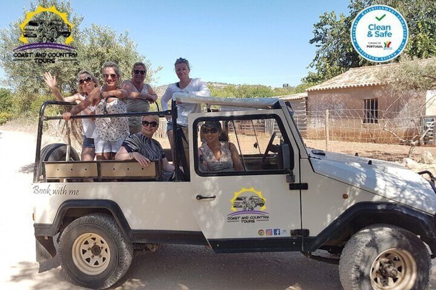 Half Day Tour with Jeep Safari in the Algarve Mountains