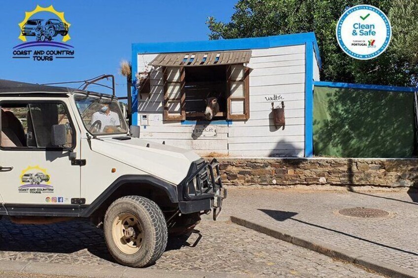 Half Day Tour with Jeep Safari in the Algarve Mountains