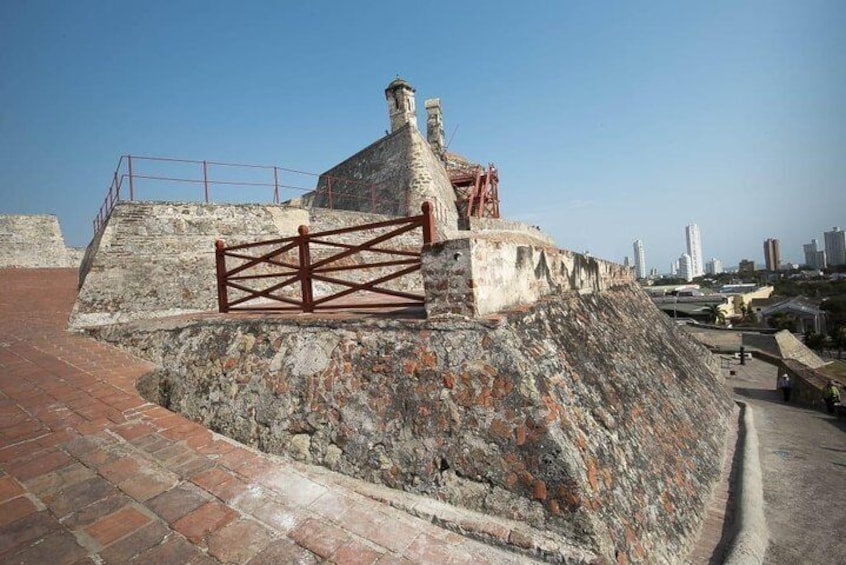 Share Cartagena City Tour in A / C vehicle