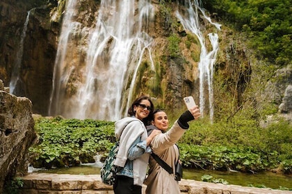 Laghi di Plitvice e Rastoke per piccoli gruppi, con biglietto (ENG o ESP)