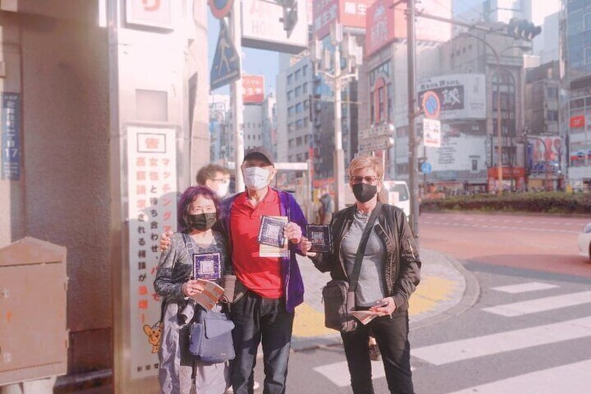 Tokyo Walking Tour with Licensed Guide Shinjuku