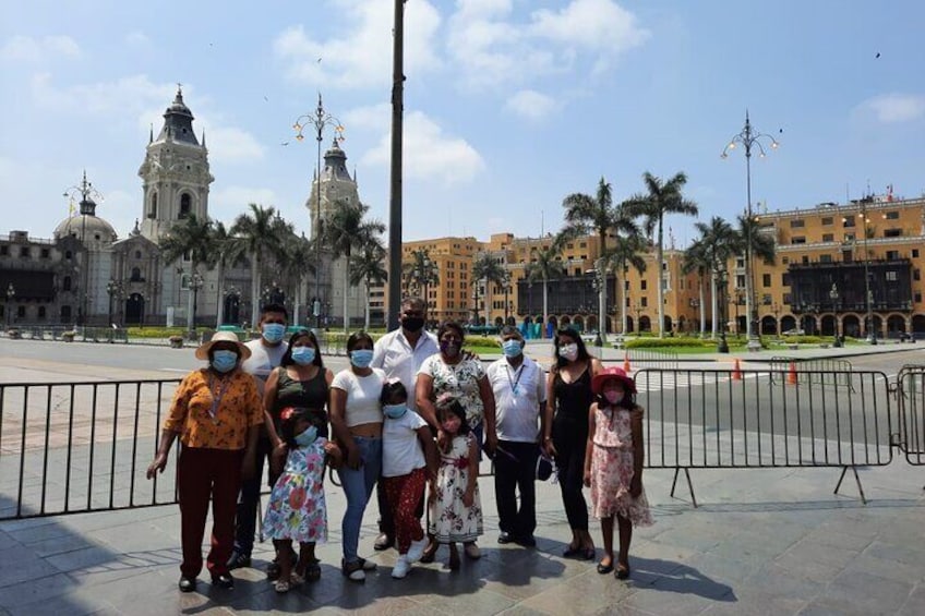 Visiting the Cathedral of Lima and the Municipal Palace