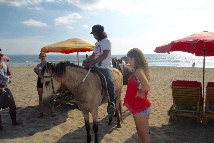 1-Hour Seminyak Beach Horse Riding