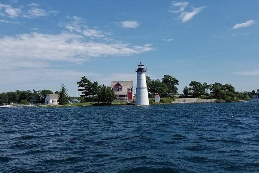 The Ultimate Heart of 1000 Islands Sightseeing Boat Tour