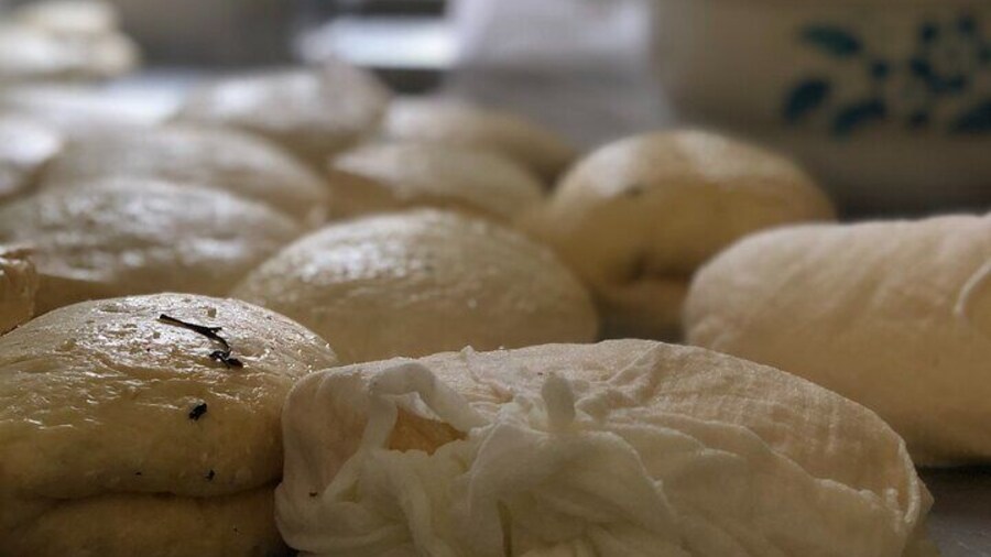 Halloumi Heaven: Cheese-Making Class & Troodos Mountain Villages 8h