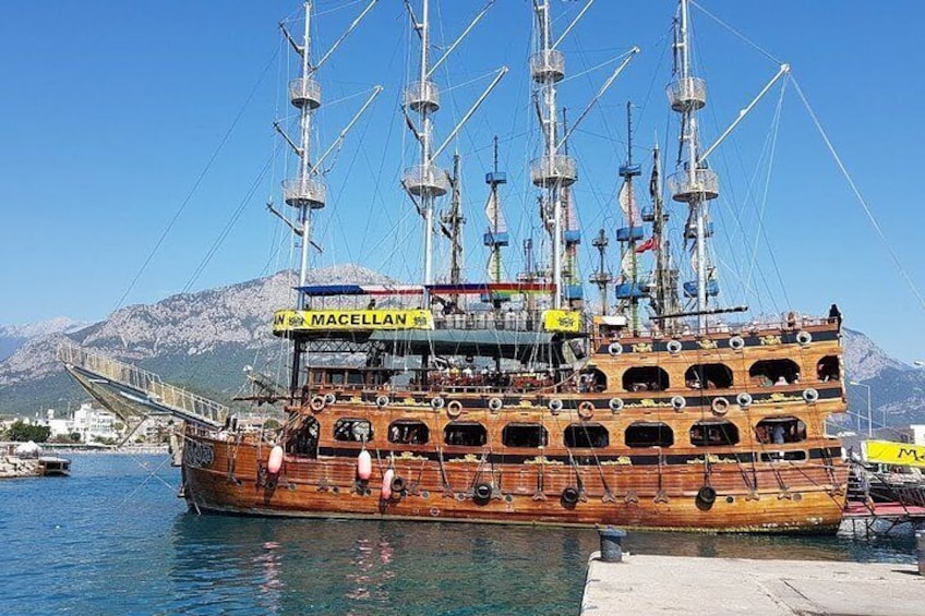 Yacht tour.antalya,belek,old tawn,kundu,lara,konyaaltı,kemer.