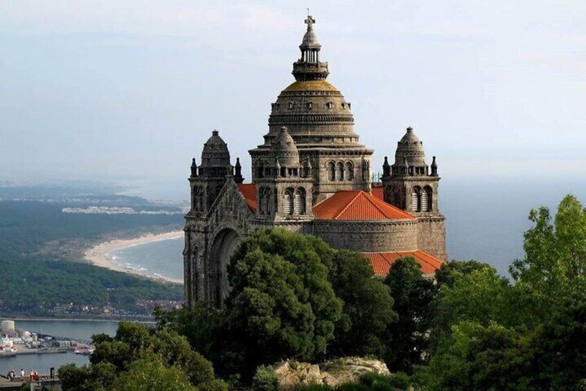 Viana do Castelo + Ponte de Lima - Full Day - from Porto