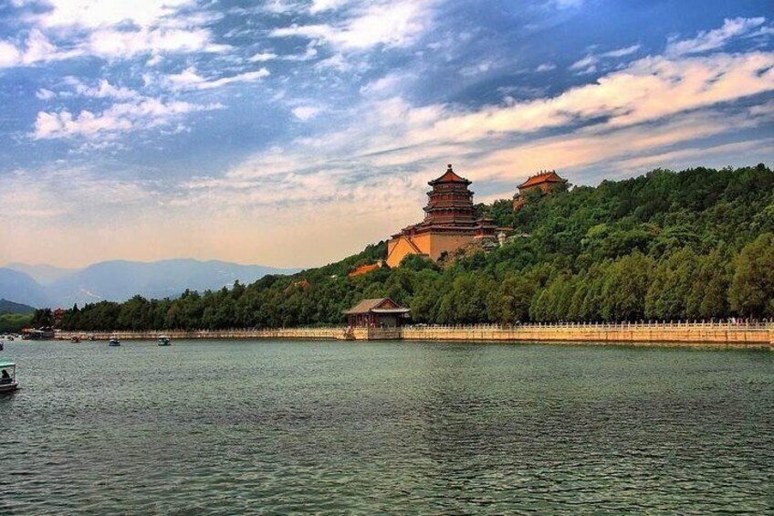 Summer palace here 