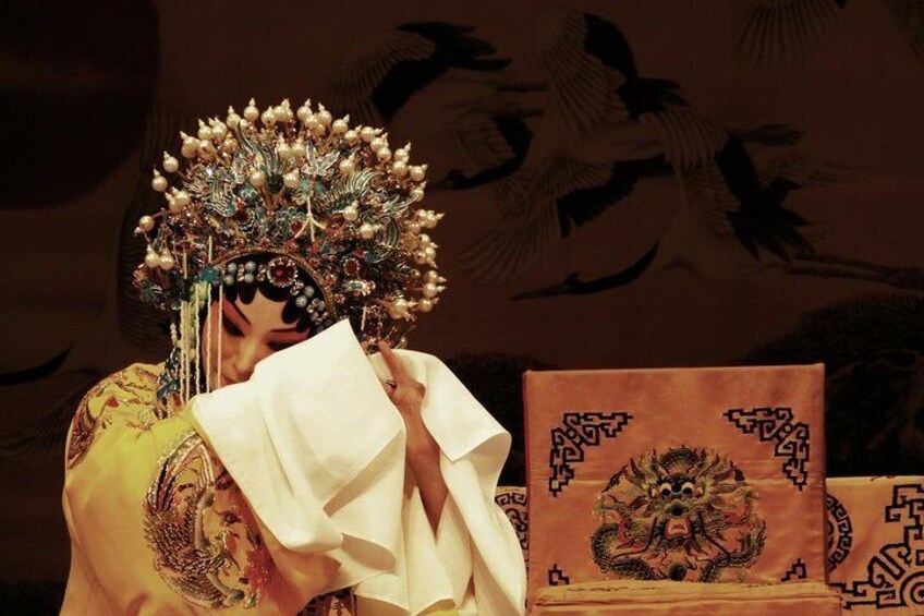 Impressive Peking opera photo