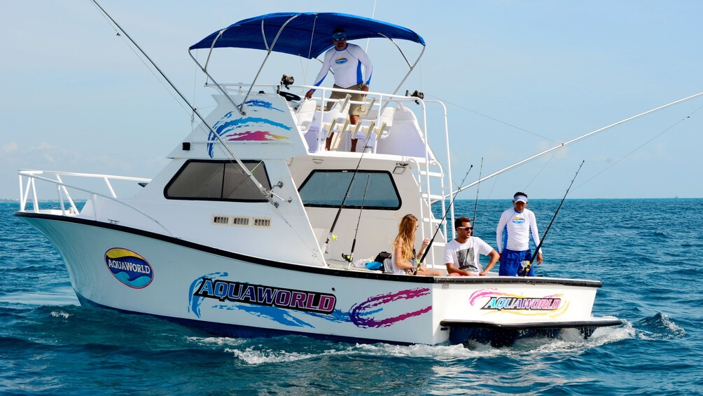 Deep Sea Fishing Tour in Isla Mujeres - Chetumal Tours