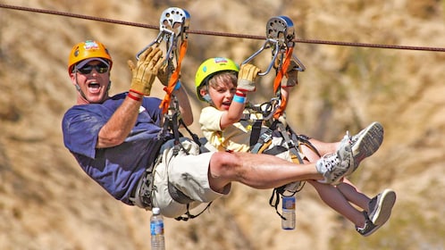 Ziplines Adventure - Die schnellste und beste Überquerung des Canyons!