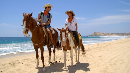 Paseo a caballo por el Pacífico en Cabo San Lucas