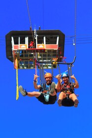 Extreme Swing - Fly from the Glass Bottom Gondola