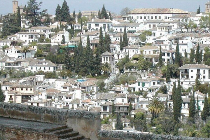 Travel Seville to Granada with Entrance to the Private Alhambra